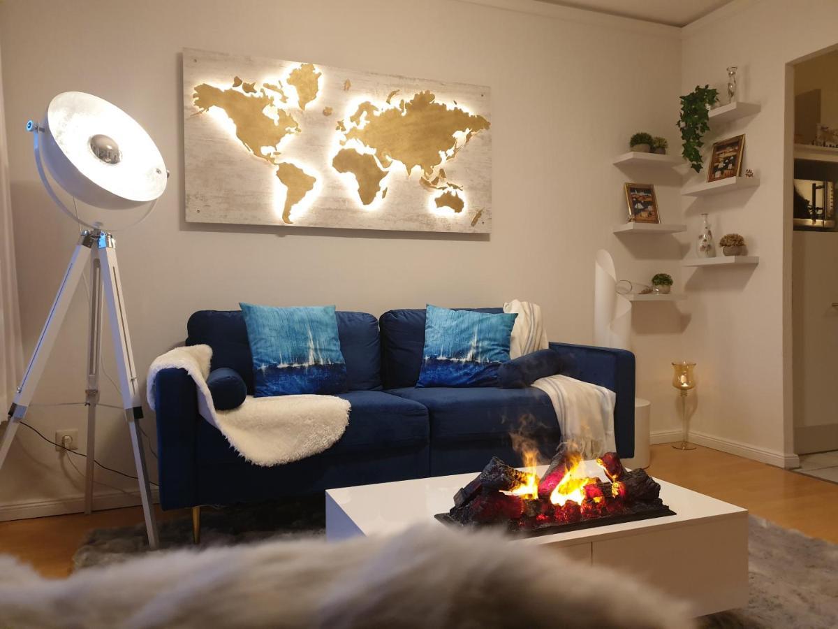 글룩스부르크 Gemuetlich U. Modern, Balkon,Pp,Strand,Delongi,Heimkino! 아파트 외부 사진